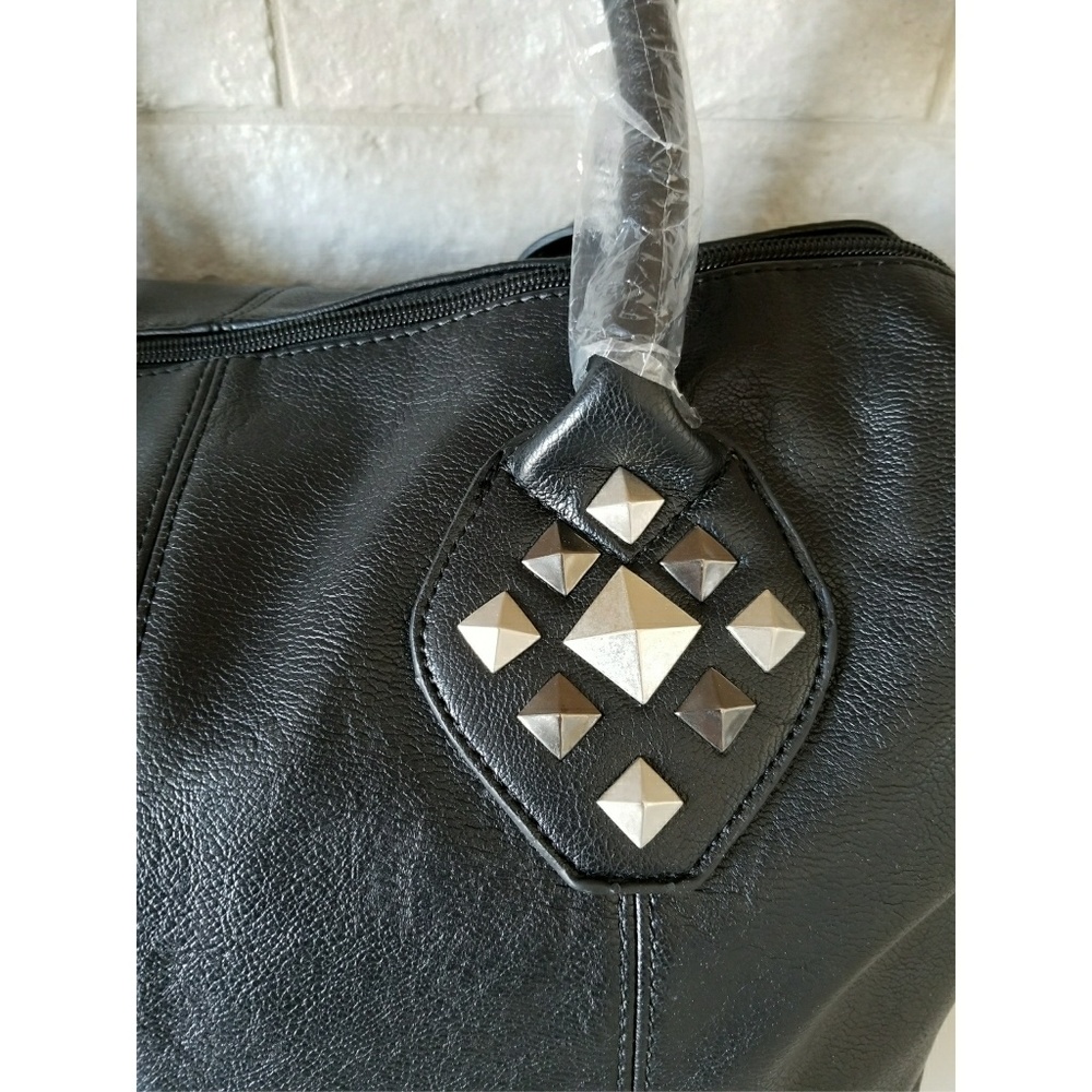 NWT Large black faux leather satchel - Picture 6 of 6